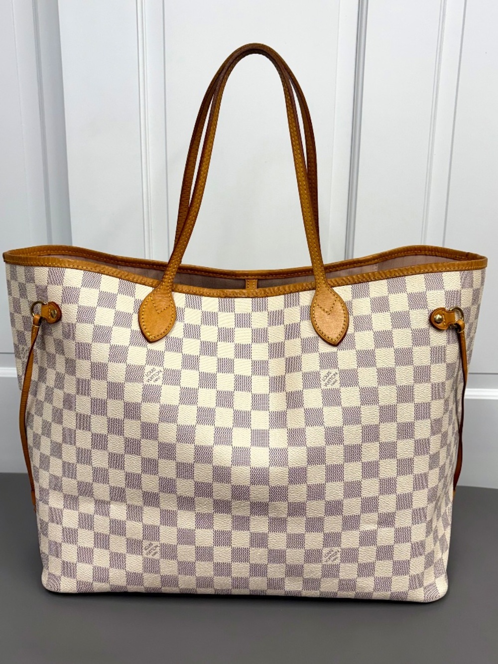 Louis Vuitton Neverfull GM Damier Azur with Pouch - Picture 9 of 15